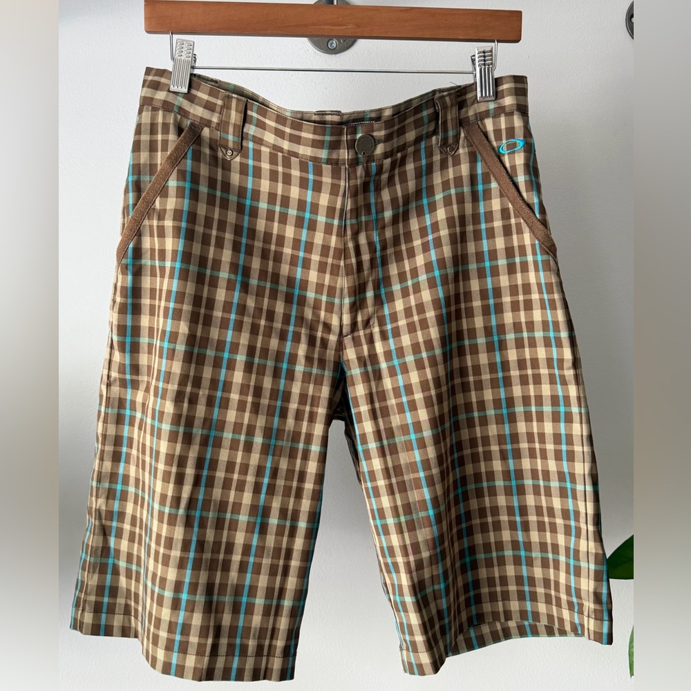 Oakley Men’s Plaid Golf Shorts | Waist 32 | 11” inseam